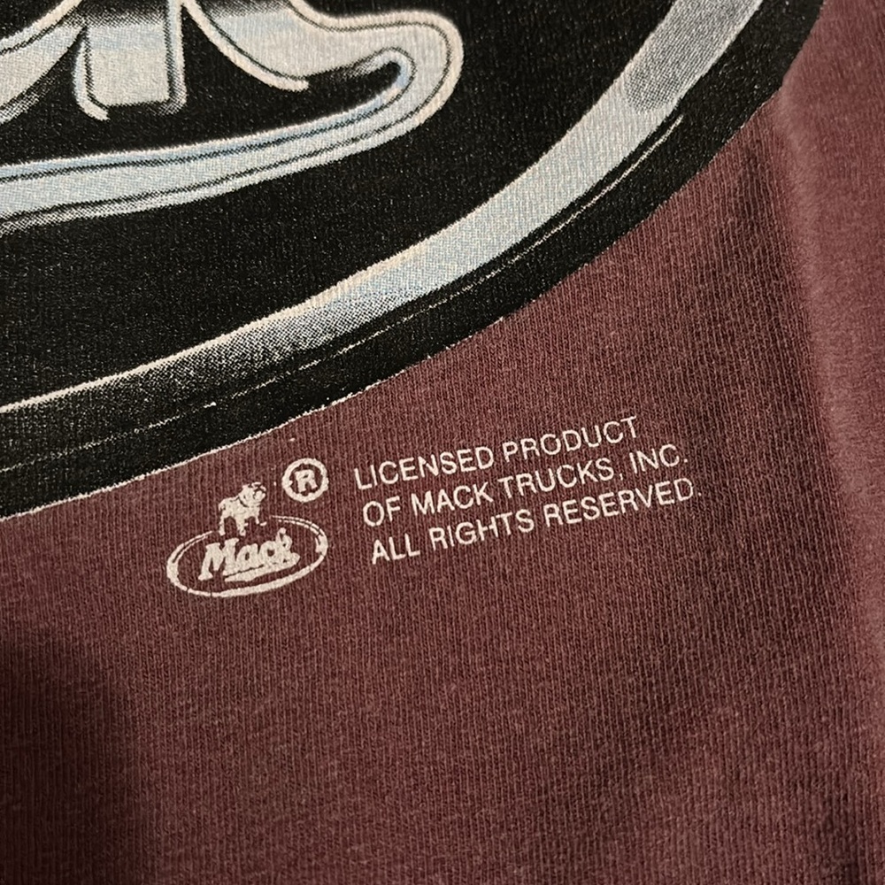 Vintage MACK trucker shirt Men's Burgundy T-Shirt - Picture 3 of 7